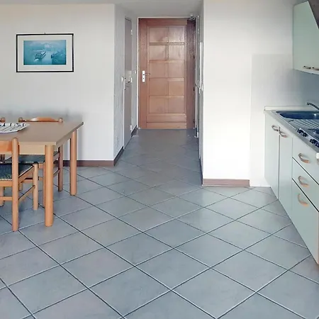 Apartmán Apartment In Ghisonaccia Near Sandy Beach, Cleaning Included *